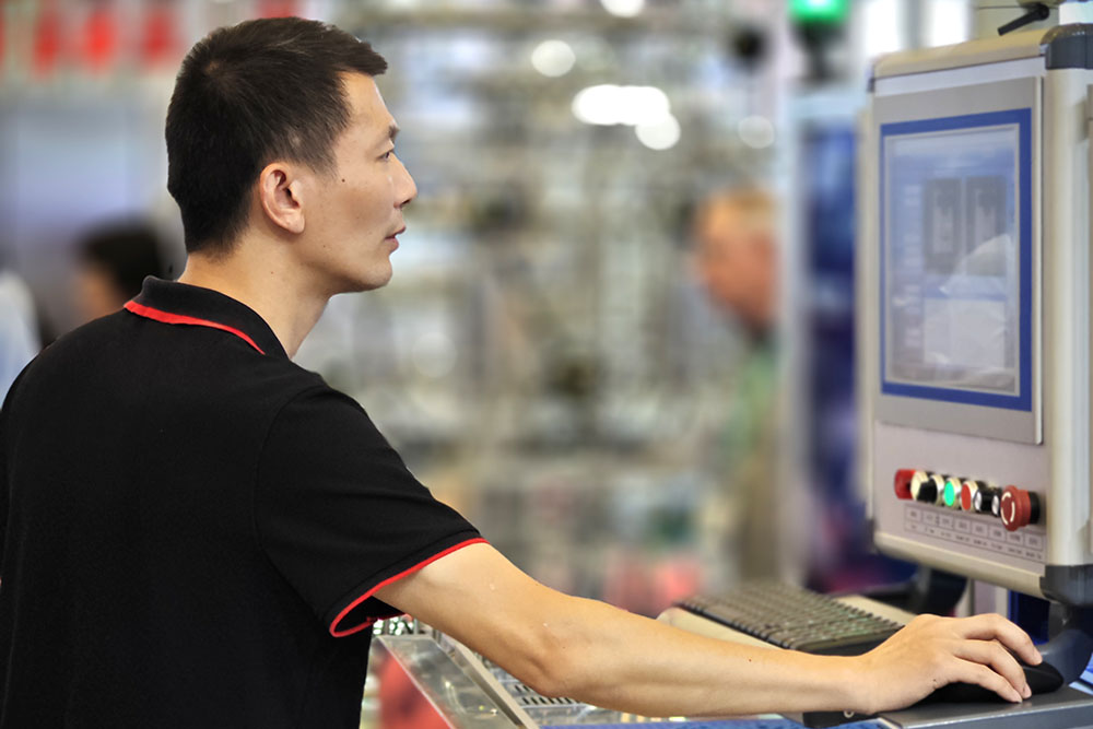 Iven’s engineers are on the road again